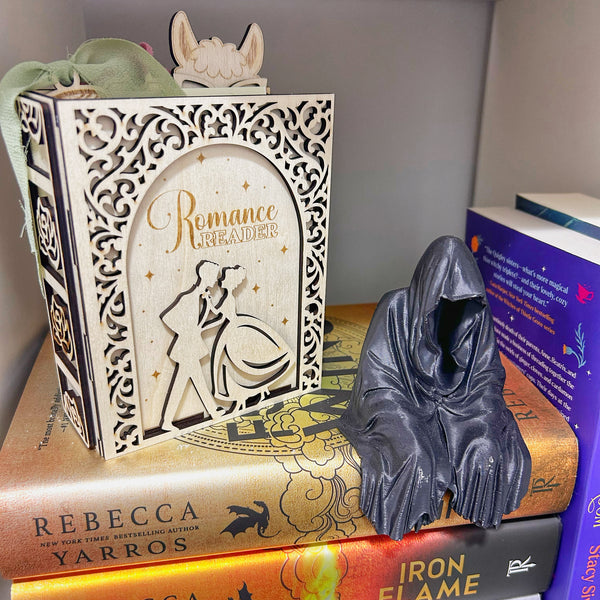 Wooden Romance Reader Bookmark Holder